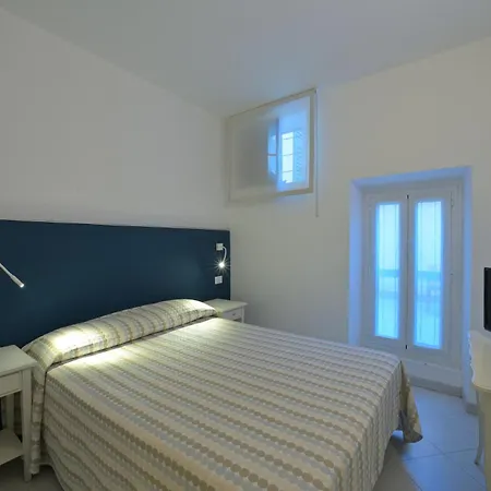 La Balnearia 3* アラッシオ
