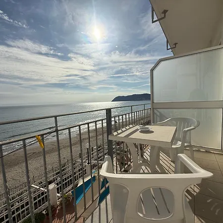 La Balnearia 3* アラッシオ